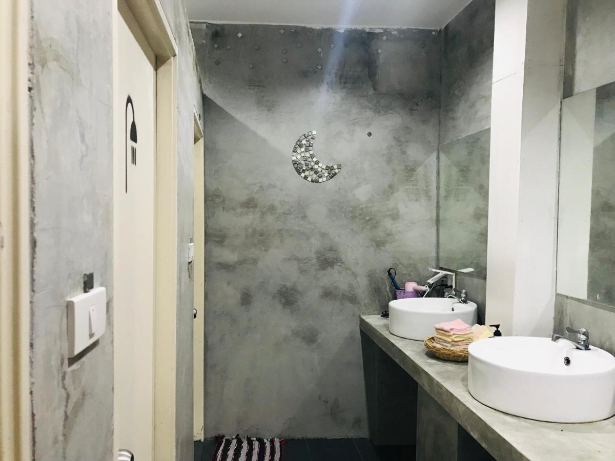 Supalakhouse Hostel Чиангмай Екстериор снимка