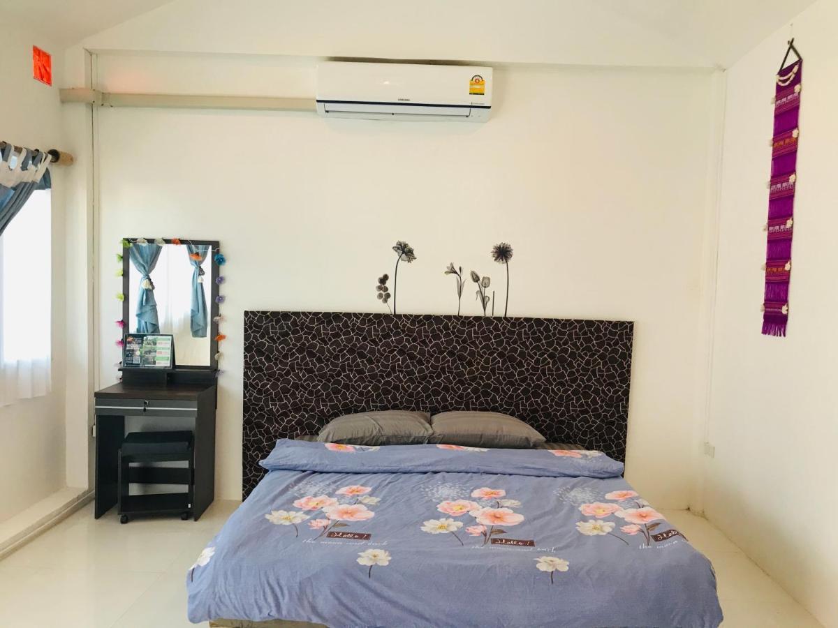 Supalakhouse Hostel Чиангмай Екстериор снимка